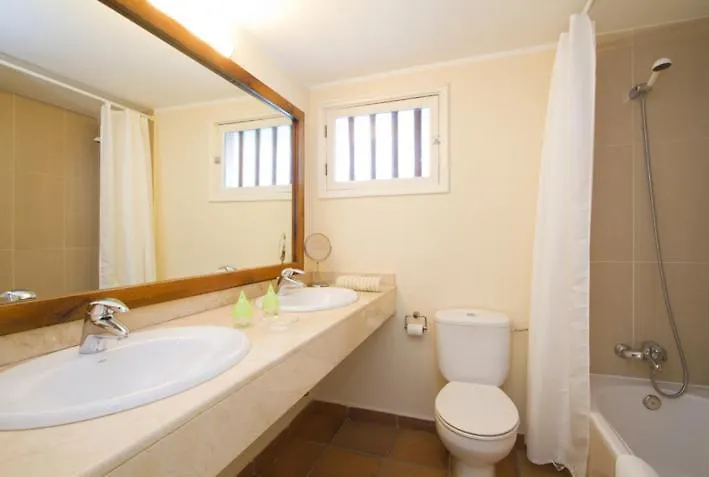 Charming Lanzarote Villa Casa Tingu 3 Bedrooms Heated Private Pool Centre Of Resort Puerto Del Carmen Lejlighed Puerto del Carmen (Lanzarote)