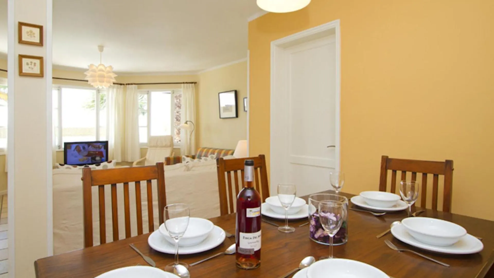 Charming Lanzarote Villa Casa Tingu 3 Bedrooms Heated Private Pool Centre Of Resort Puerto Del Carmen 0*, Puerto del Carmen (Lanzarote)